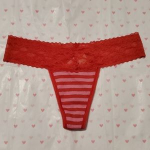 💕Victoria's secret vintage thong panties red stripe XS